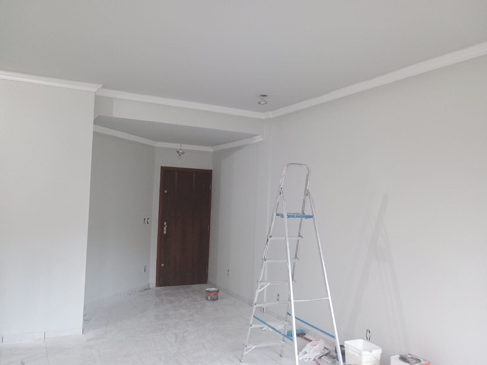Sala pintada para entrega de chave em Ponta Grossa